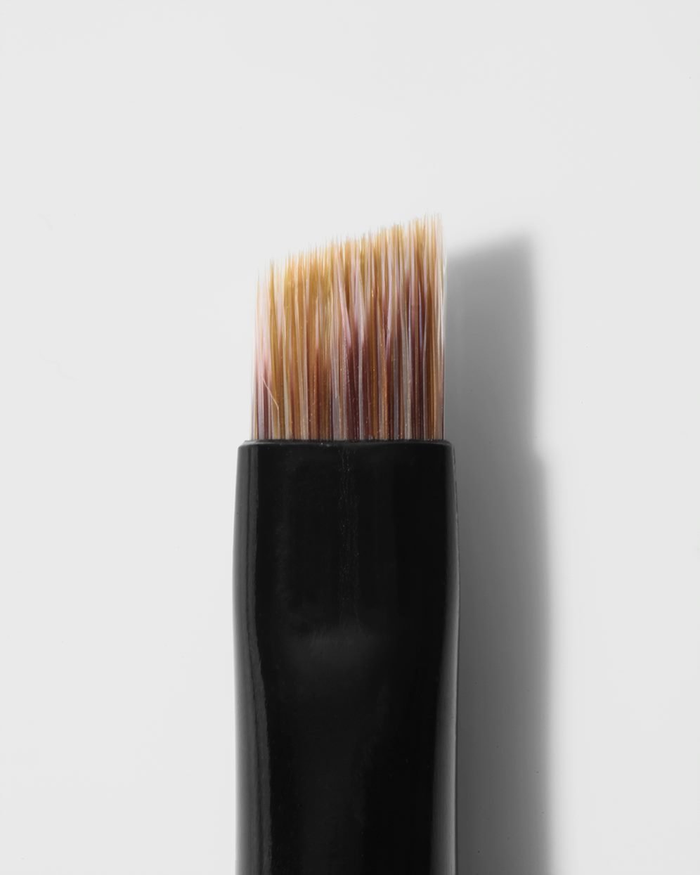 Angled brow brush